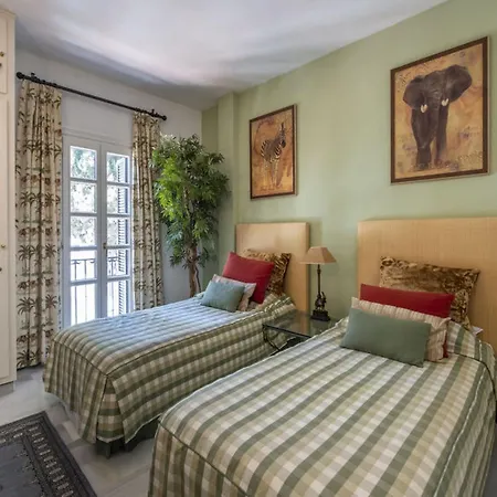 Global Las Ranas - By Global Holidays 23895 Marbella
